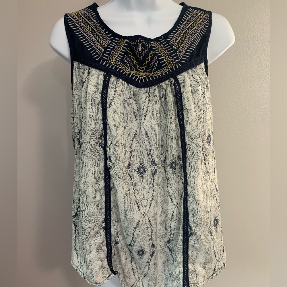 Xhilaration Navy and White Embroidered Bib Collar Tank